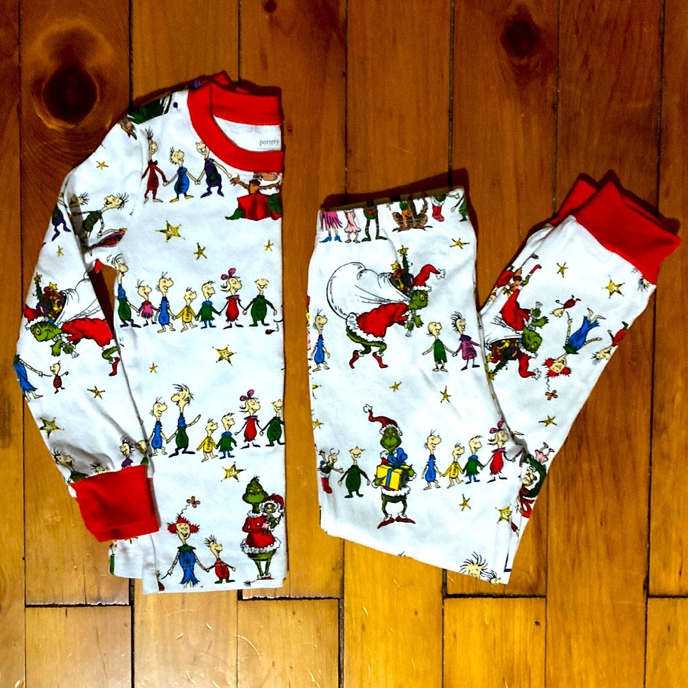 Pottery Barn Kids Dr. Seuss Grinch Pajamas 🎄